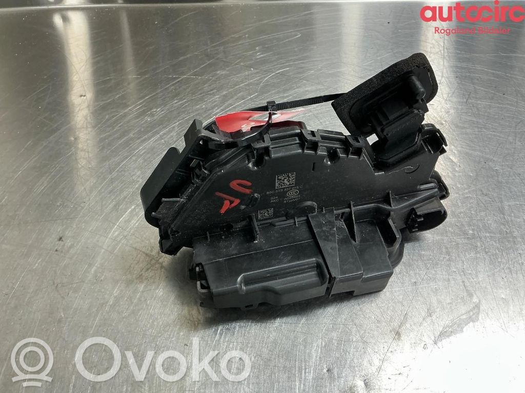 Skoda Superb B8 (3V) Serratura portiera anteriore