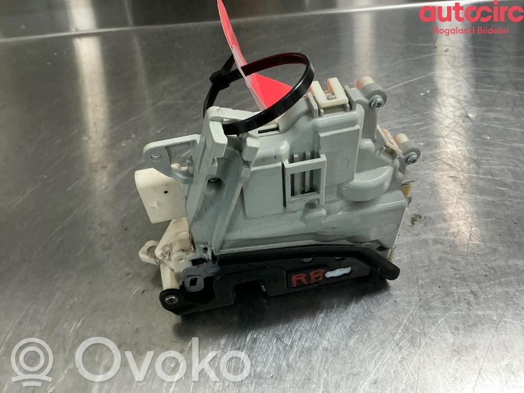 Audi A6 Allroad C7 Serratura portiera anteriore