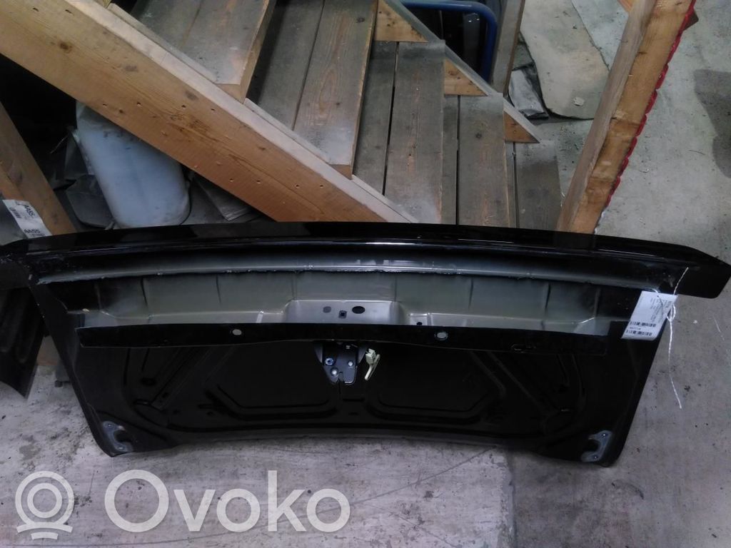 Tailgate/trunk/boot lid