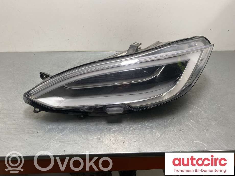 Tesla Model S Headlight/headlamp 