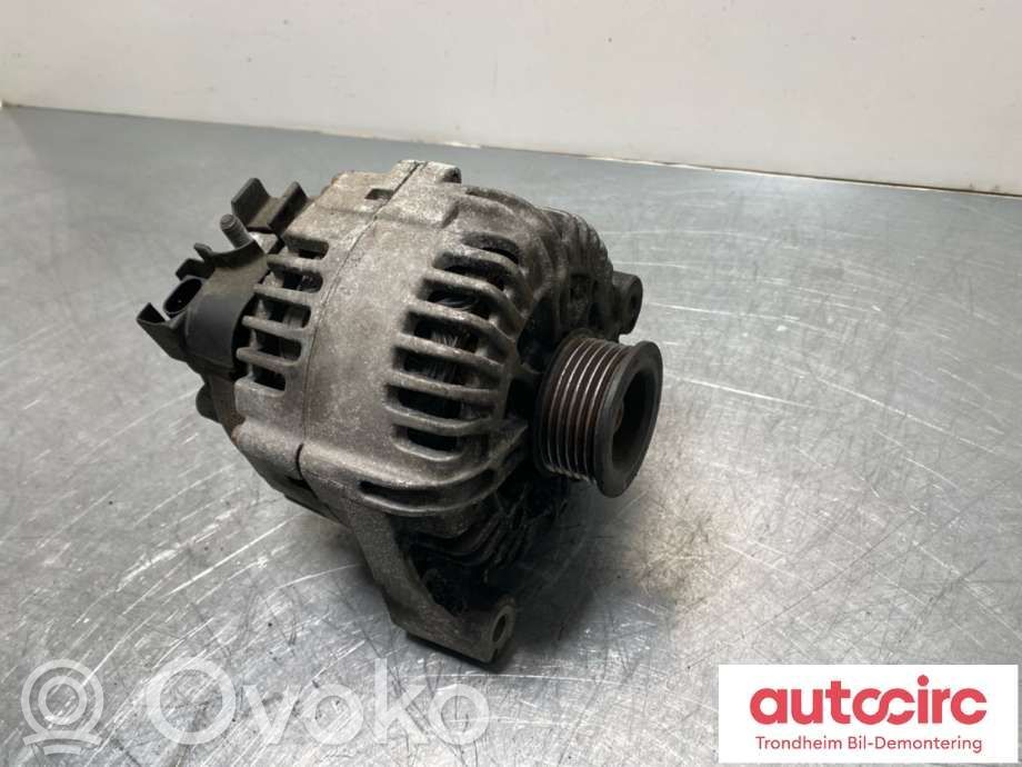 BMW 1 E81 E87 Lichtmaschine 