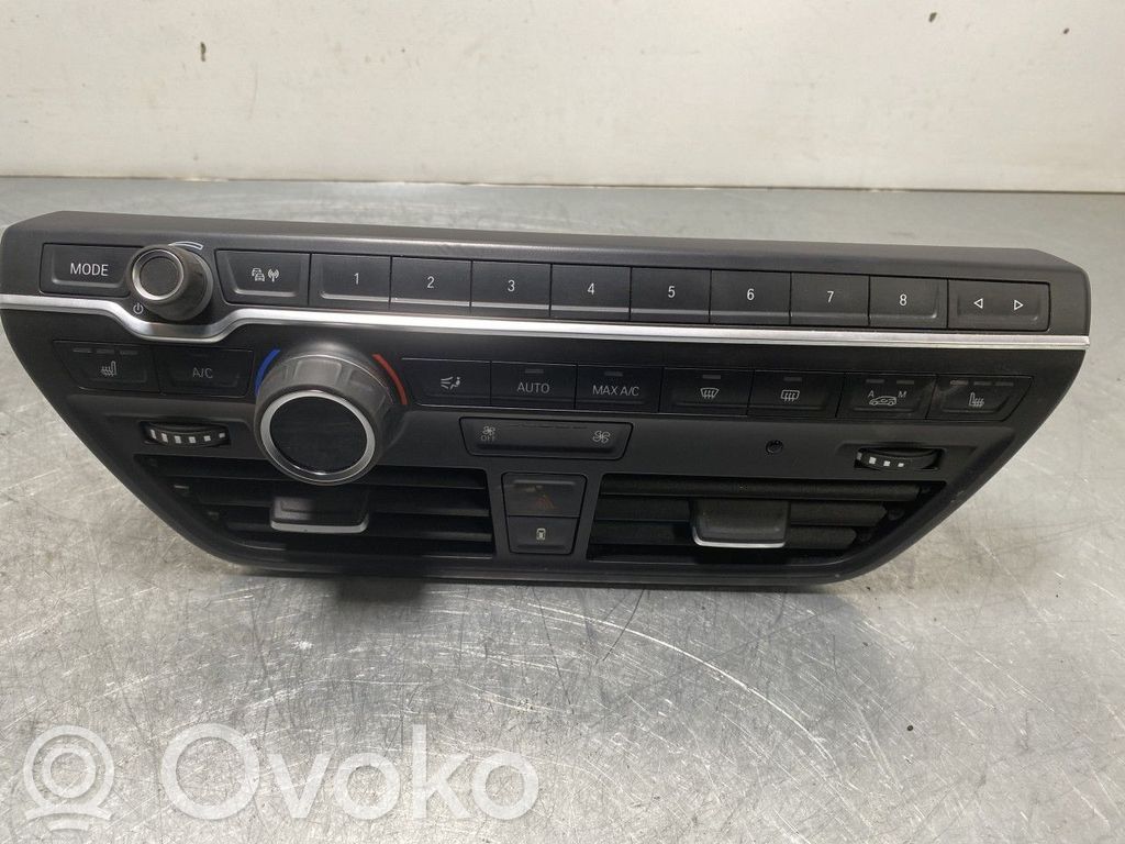BMW i3 Console centrale, commande chauffage/clim 