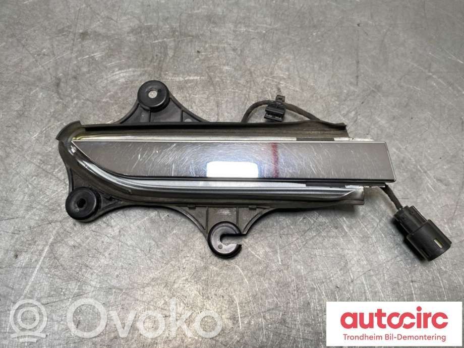 Etuoven ulkokahva   103541900E,103541900C,103541900E,103541999D,162760800A