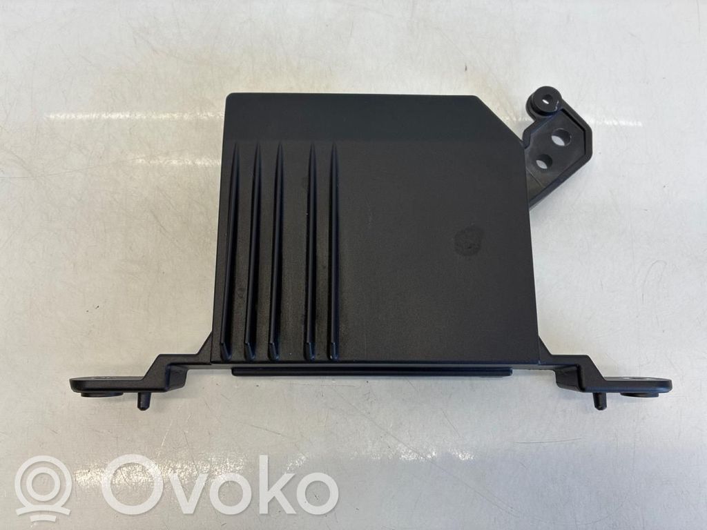 Volvo S90, V90 Garso stiprintuvas 