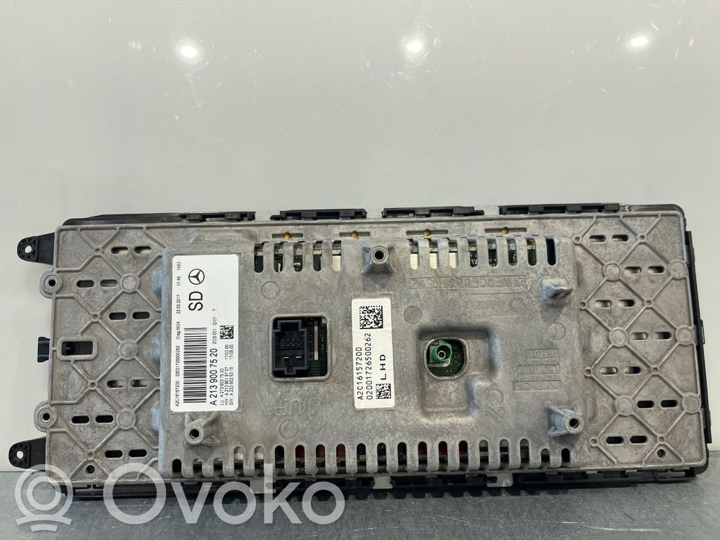 Panel radia   A2139009220,A2139007520,A2139007520,A2139007520,A2139009220