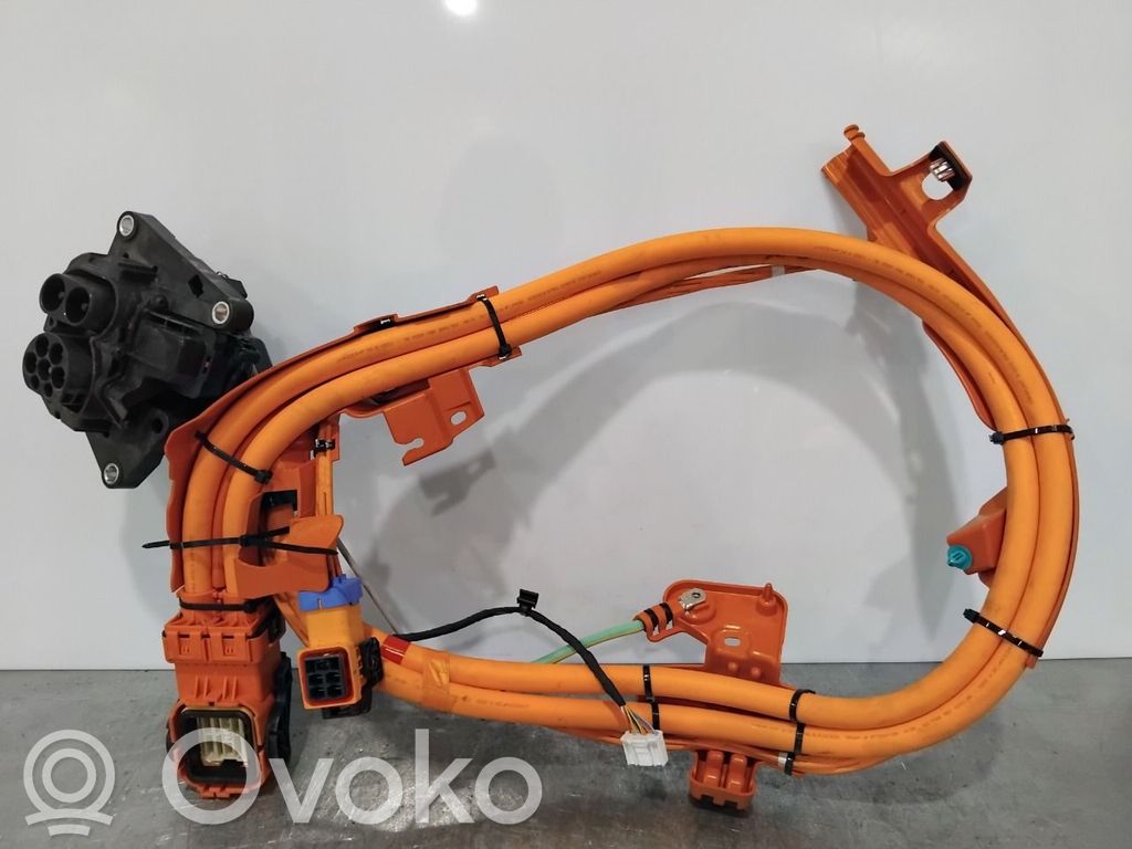 Tesla Model 3 Korkeajännitekaapeli