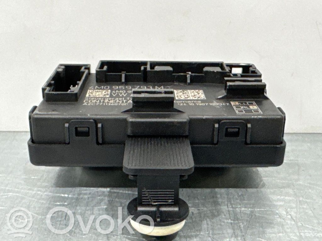 Door control unit/module   4M0959793M,4M0959793M,4M0959793M,4M0959793M,A2C7711360700