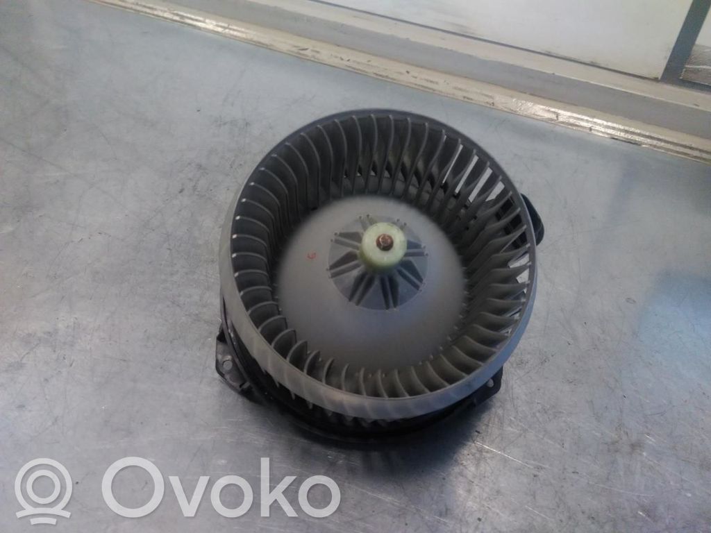Toyota Auris 150 Ventilator aerotermă 