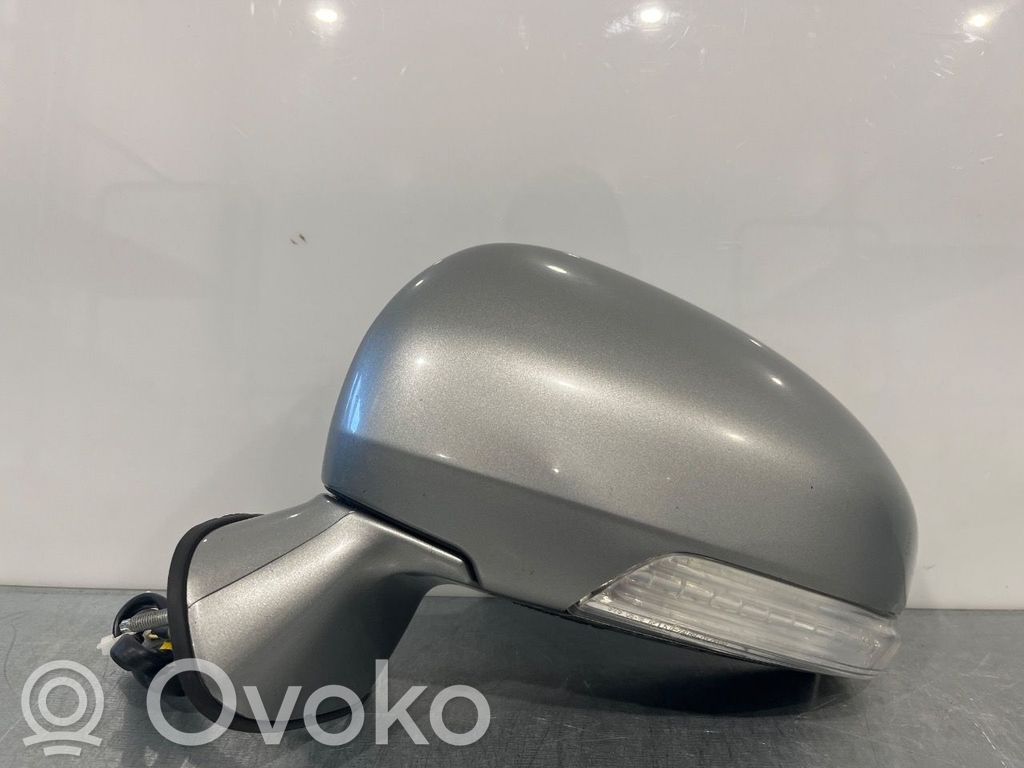 Toyota Avensis T270 Elektryczne lusterko boczne drzwi przednich 