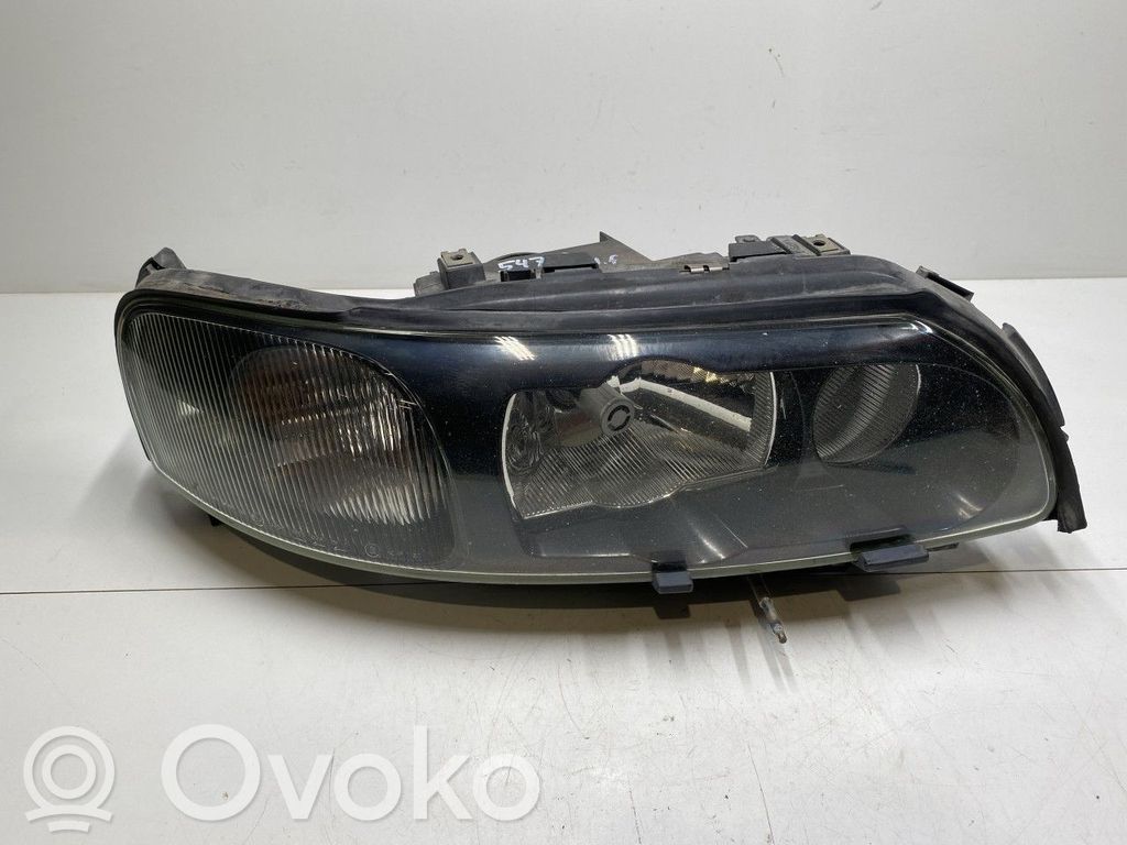 Volvo XC70 Headlight/headlamp 