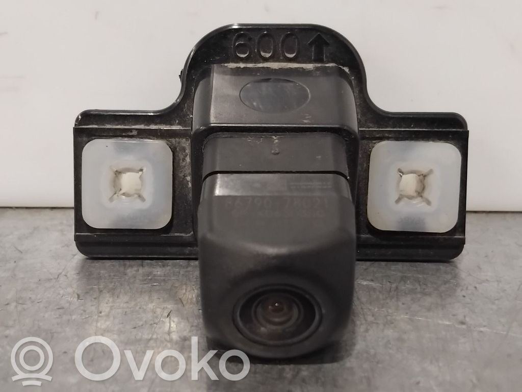 Lexus NX Windshield/windscreen camera 