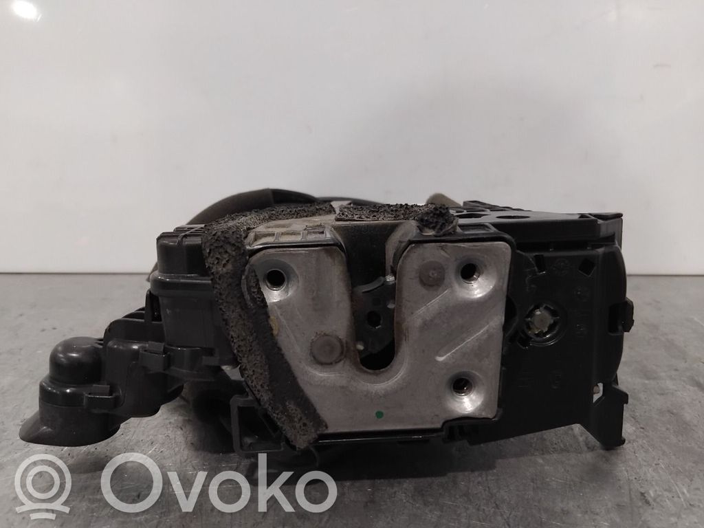 Renault Captur Încuietoare ușă față 