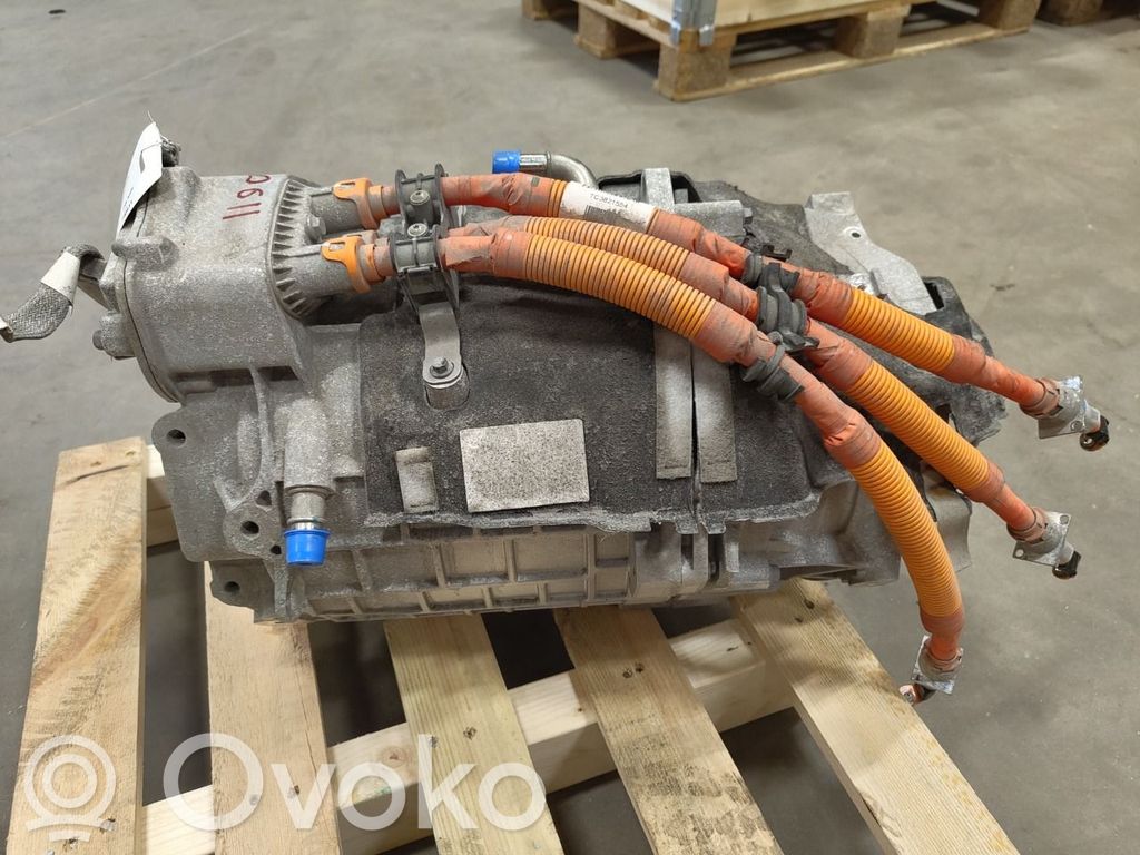 Volvo XC40 Silnik elektryczny samochodu 