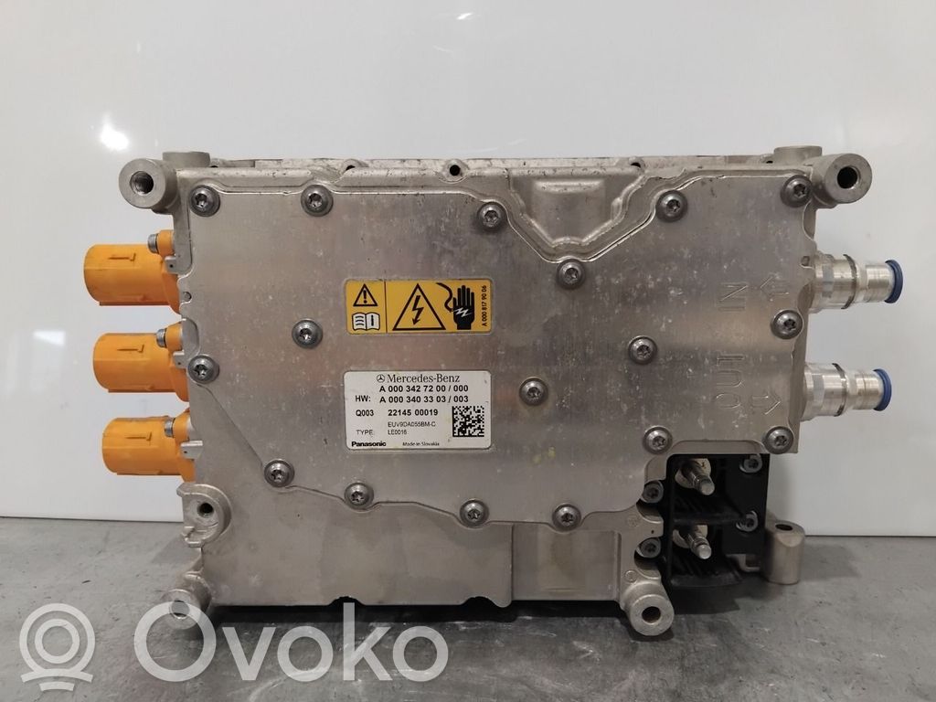 Mercedes-Benz EQA Convertisseur / inversion de tension inverseur 