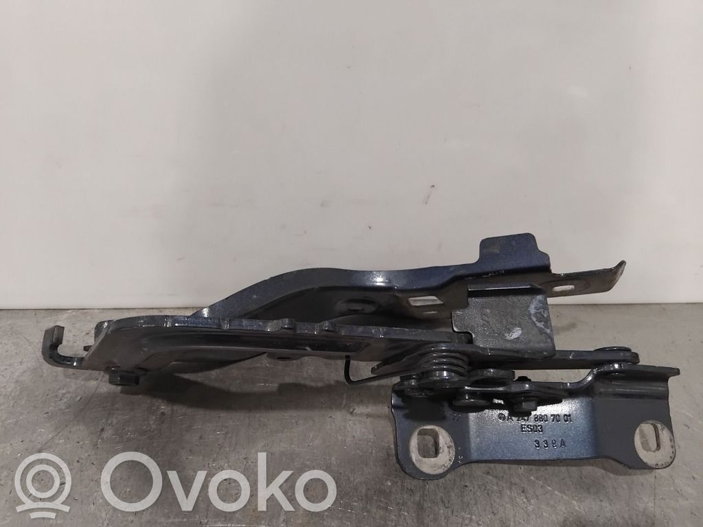 Mercedes-Benz EQA Zawiasy pokrywy / maski silnika 