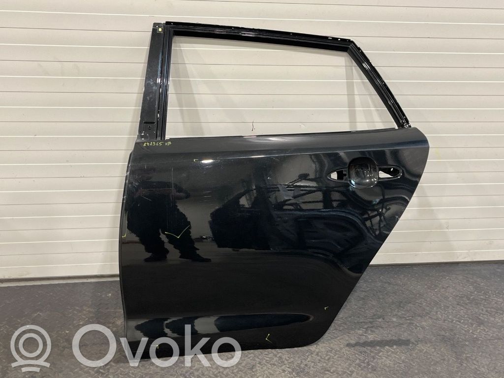 Toyota Corolla E210 E21 Galinės durys 