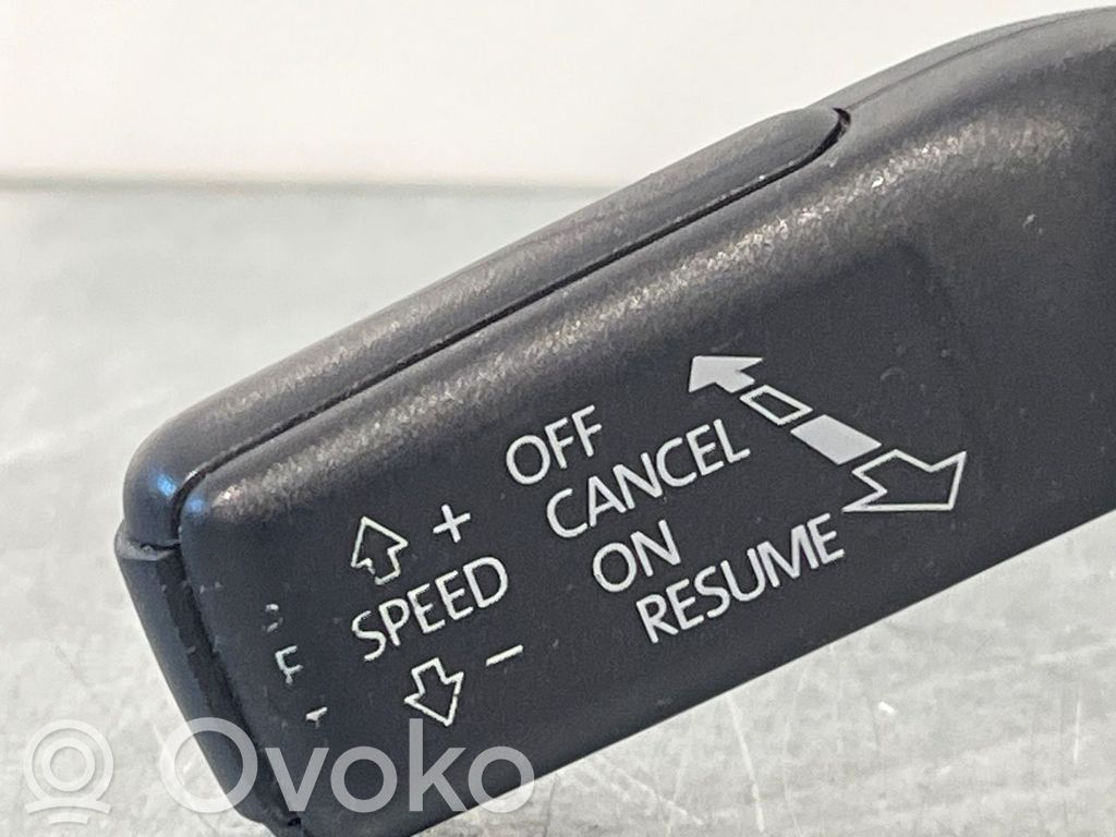 Volkswagen PASSAT B7 Interruptor de control multifunción 