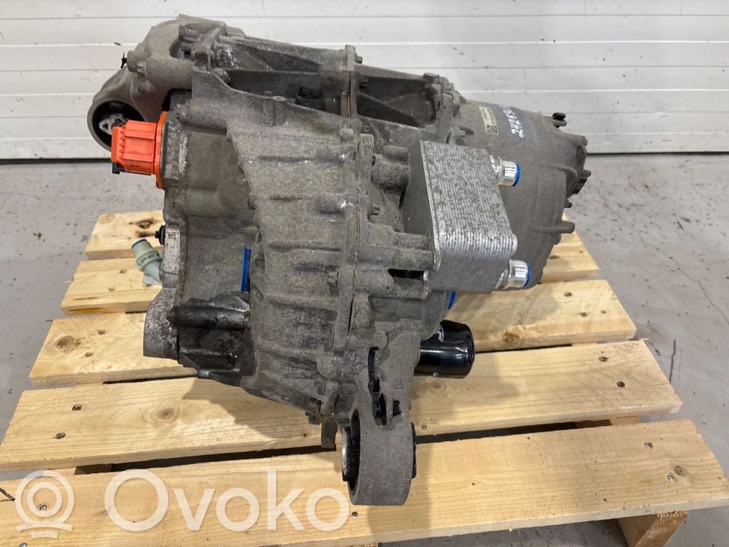 Tesla Model 3 motor de coche eléctrico 
