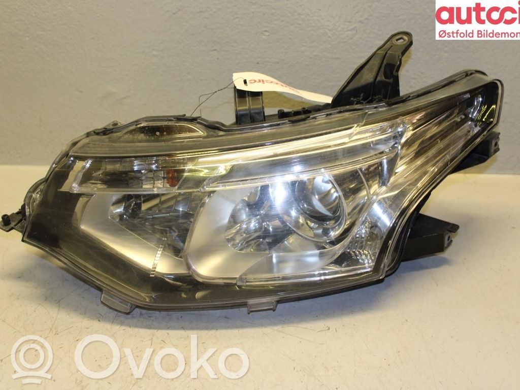 Mitsubishi Outlander Faro/fanale 