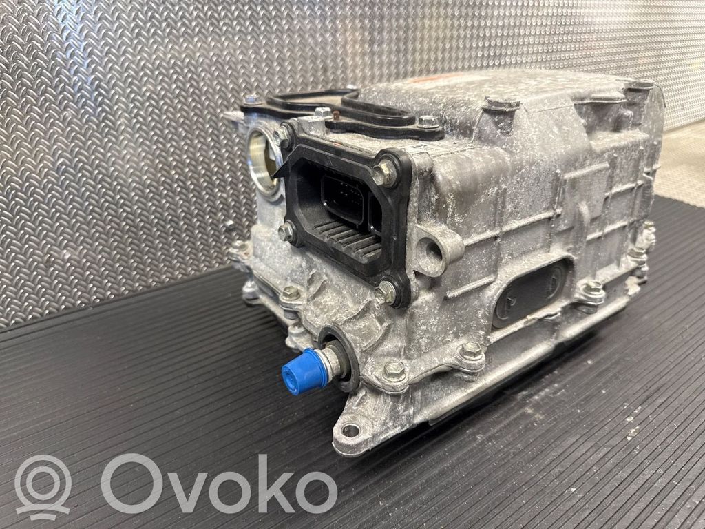 Toyota Auris E180 Inversor/convertidor de voltaje 