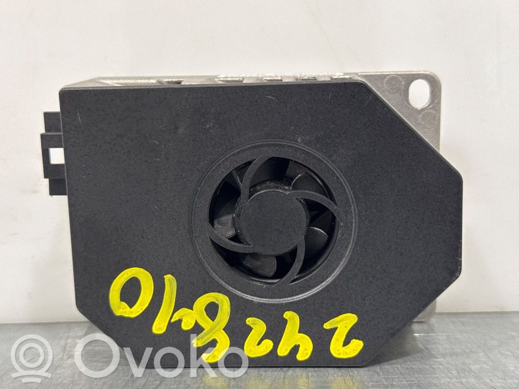 Mercedes-Benz E W212 Amplificador de sonido 