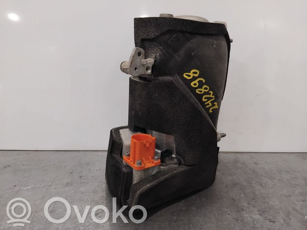 Tesla Model 3 Air conditioning (A/C) compressor (pump) 