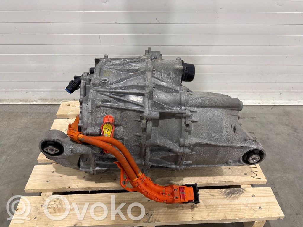 Tesla Model 3 Motor vehicul electric 