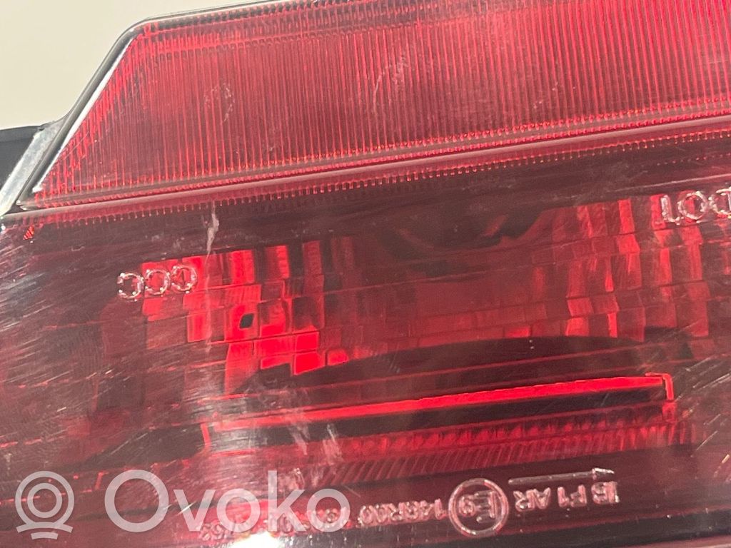 Peugeot 3008 III Lampă bară spate