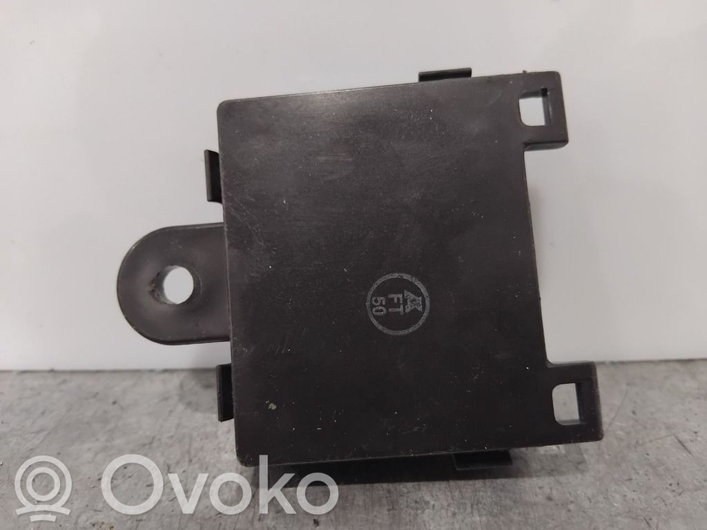 Tesla Model S Durvju vadības bloks 