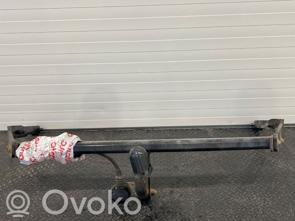 Ford Focus Āķa stiprinājuma sija 