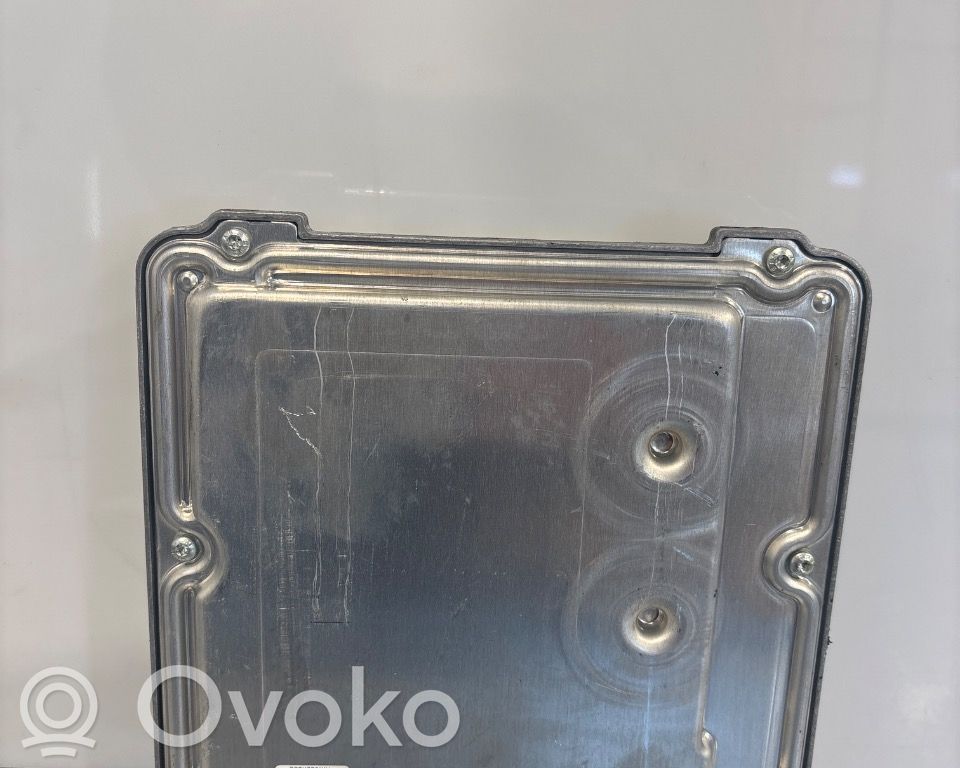 Volkswagen Transporter - Caravelle T5 Unitate control motor/modul ECU 