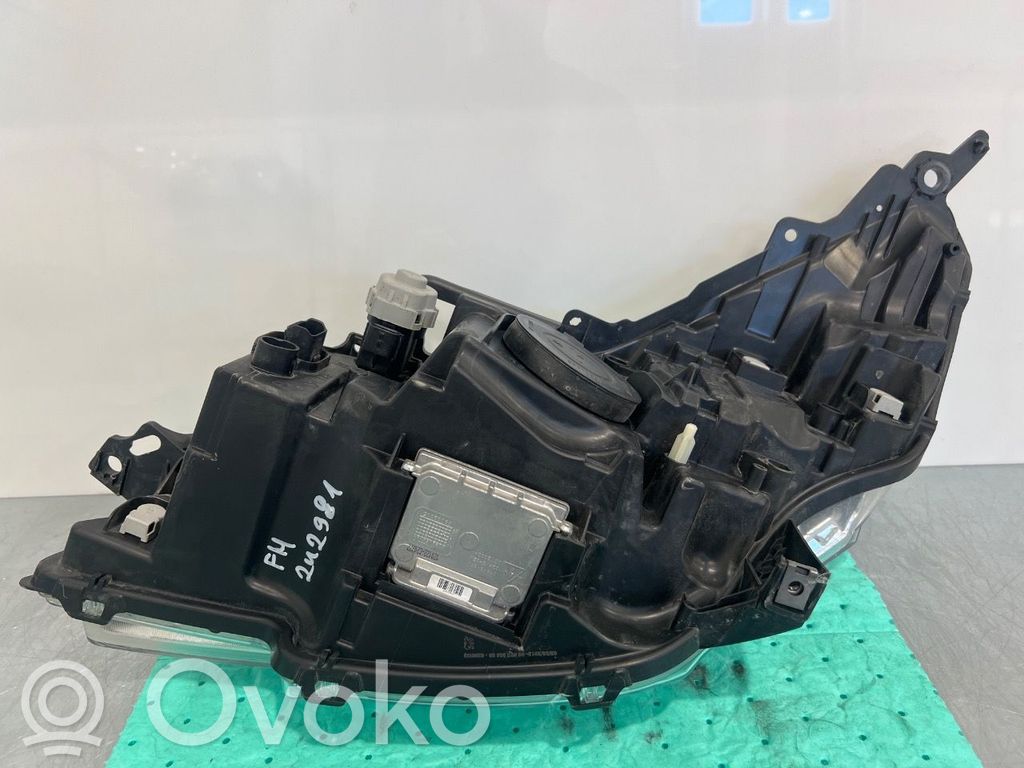 Peugeot 508 Lampa przednia 