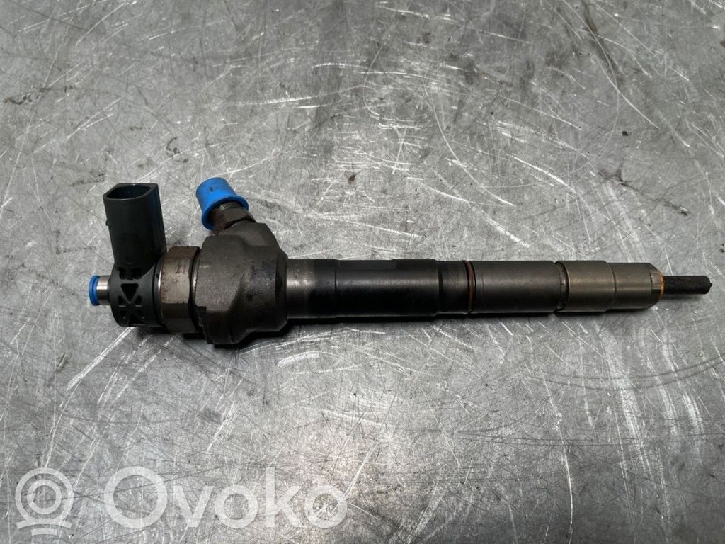 Skoda Superb B6 (3T) Inyector de combustible 