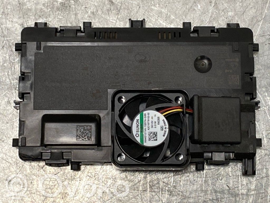 Wireless charging module   5B52225,84105B52225,5B52225,84105B52225