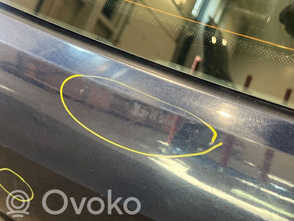 Volkswagen PASSAT B7 Puerta del maletero/compartimento de carga 