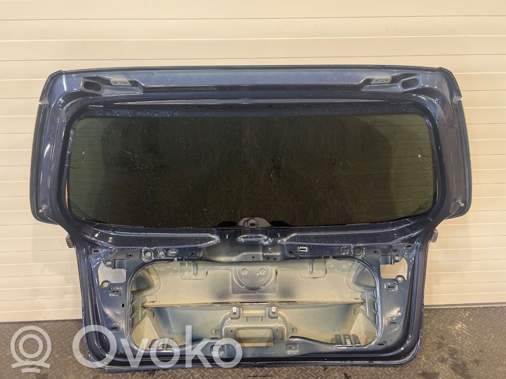 Volkswagen PASSAT B7 Tylna klapa bagażnika 