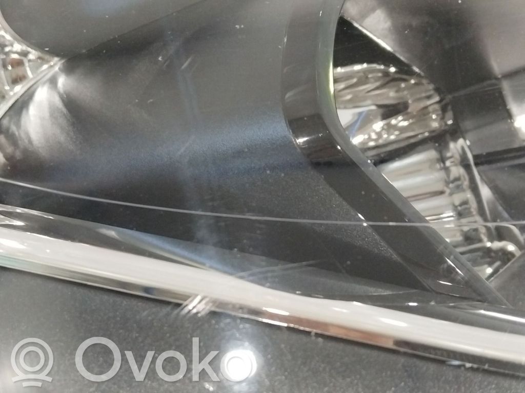Peugeot 208 I Scheinwerfer 
