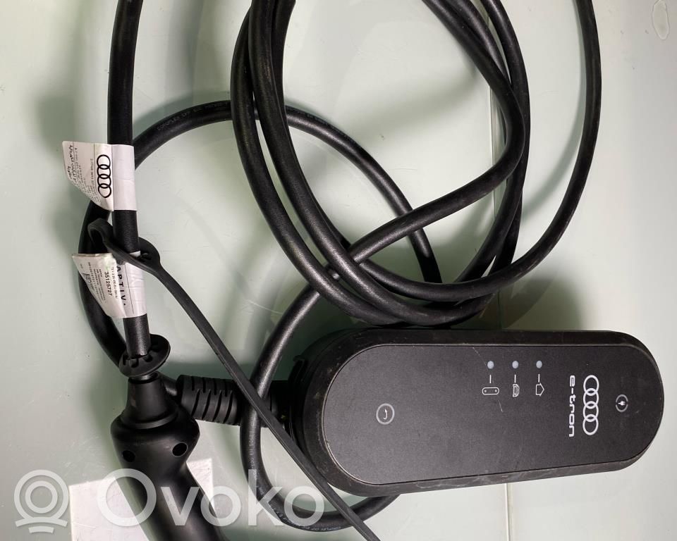 Audi Q4 e-tron Cable de carga del coche eléctrico 