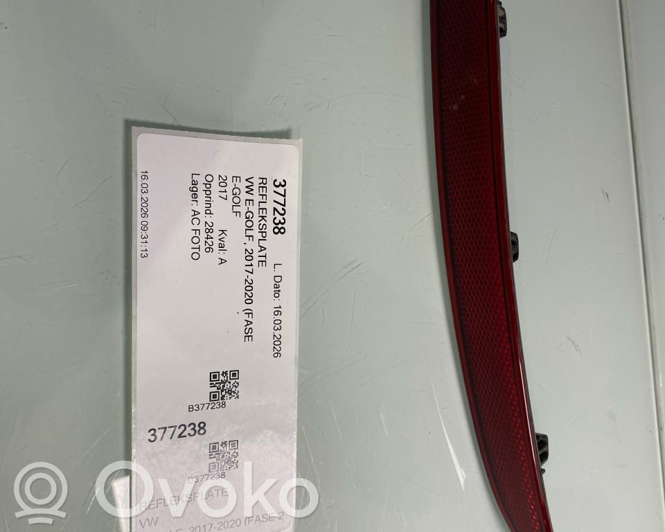 Volkswagen e-Golf Tailgate trim 