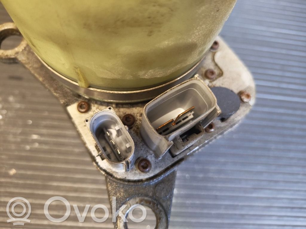 Ohjaustehostimen sähköpumppu   36050680,36050680