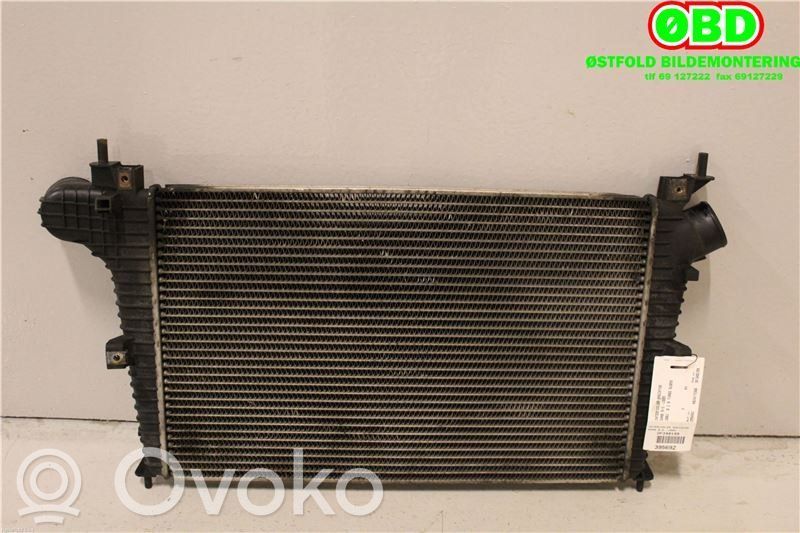 Starpdzesētāja radiators