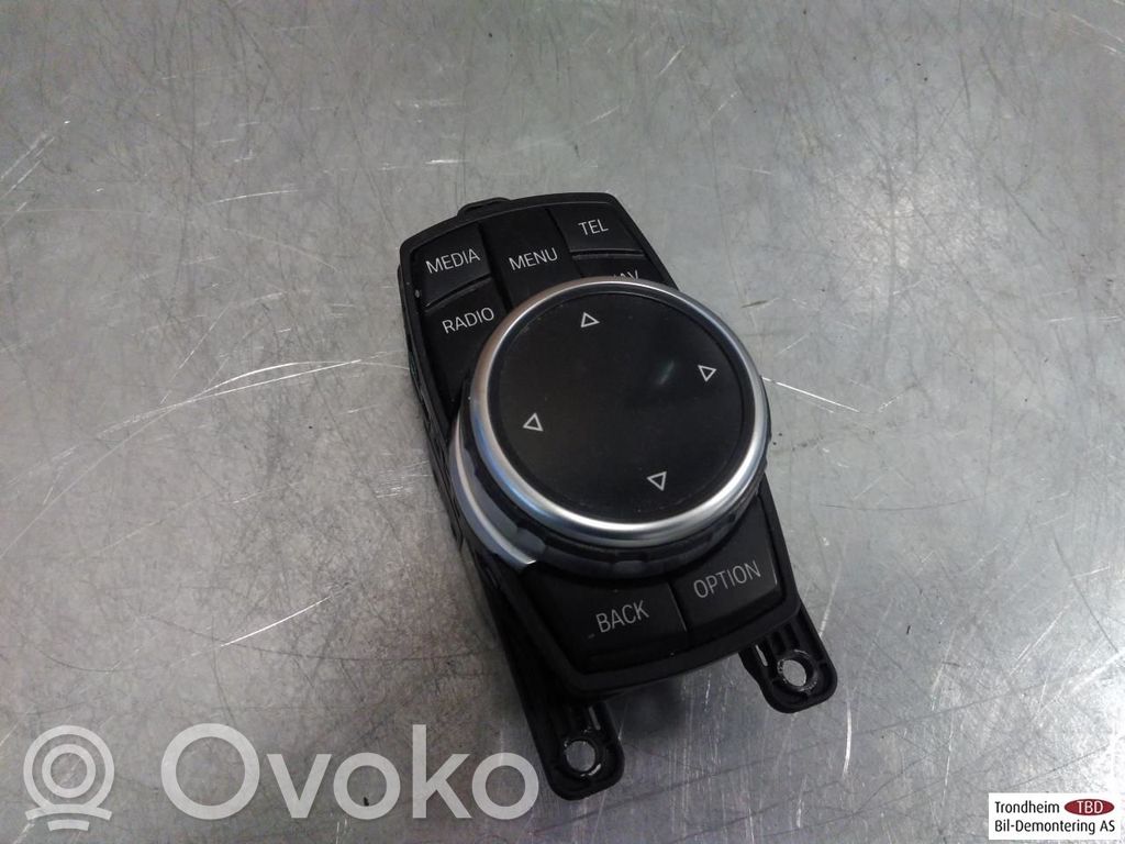 BMW M5 Unidad delantera de radio/CD/DVD/GPS 