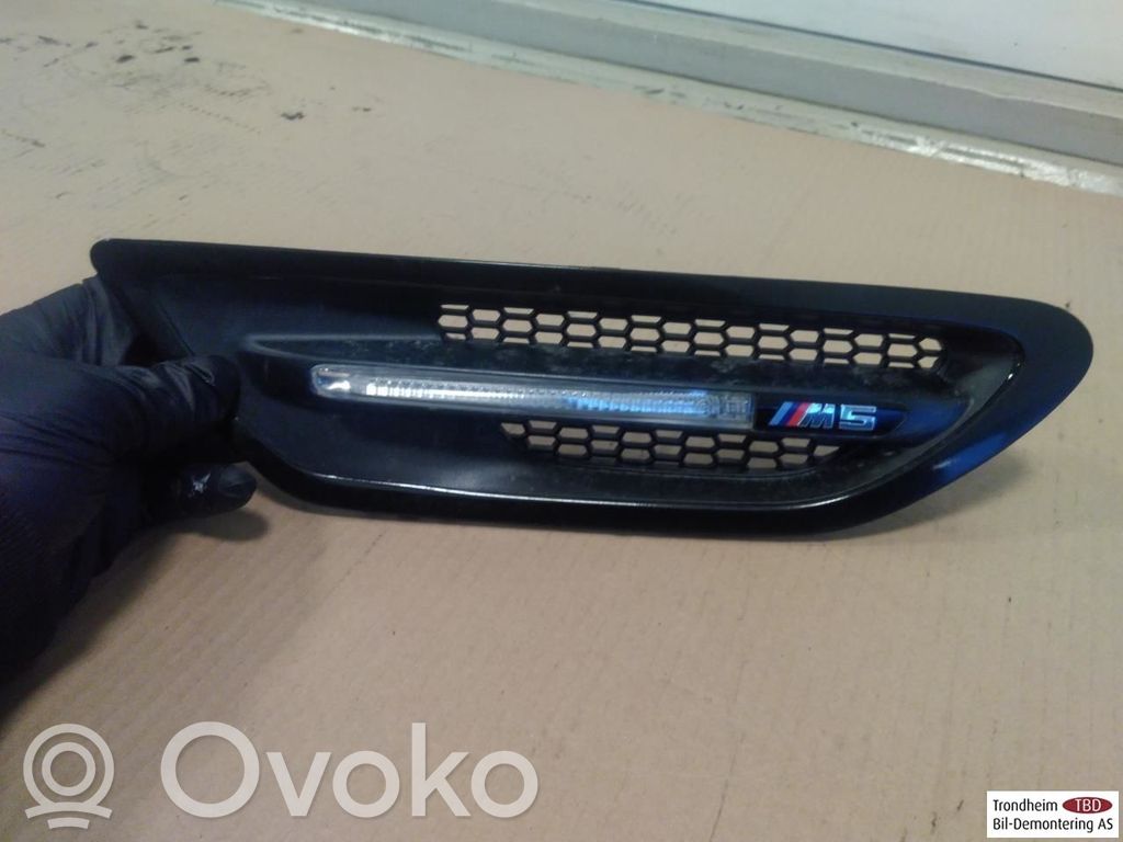 BMW M5 Semnalizator pe oglindă 
