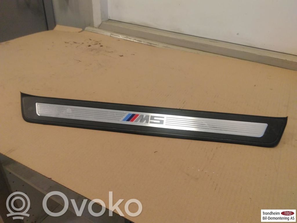 BMW M5 Alte piese de exterior 