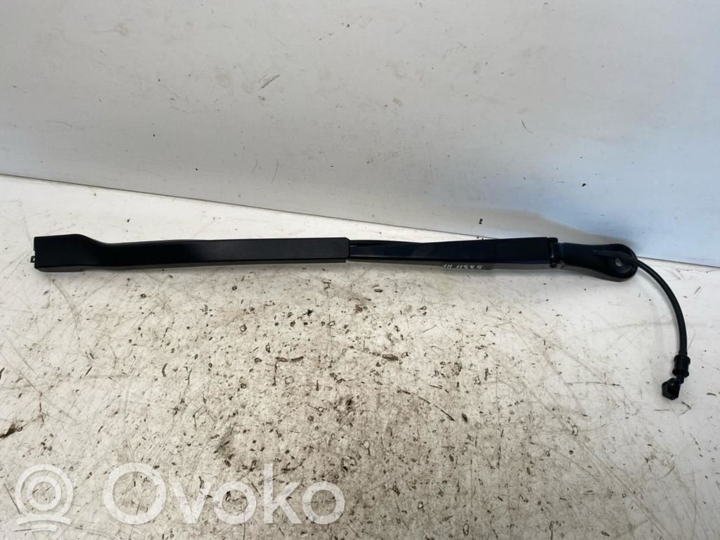 BMW M3 G80 Ramię wycieraczki szyby przedniej / czołowej 