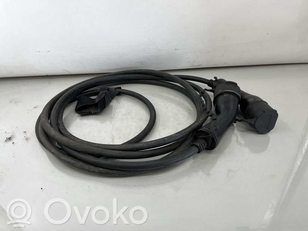 Kabel do ładowania samochodu elektrycznego   32324392,32324392