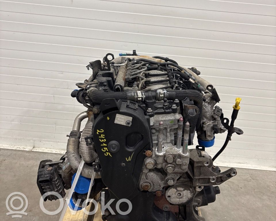 Engine   MN982414,4HK,4HK,MN982414