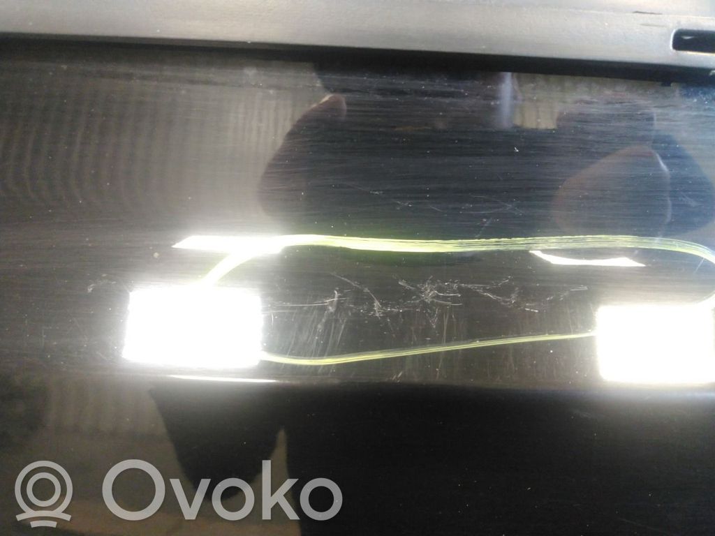 Tesla Model X Tailgate/trunk/boot lid 