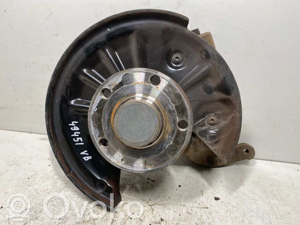 Volkswagen Golf VIII Achsschenkel hinten 