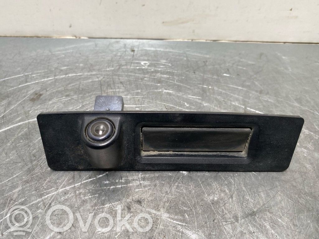 Atpakaļskata kamera   109594900D,109594900E,109594966D,184805700A